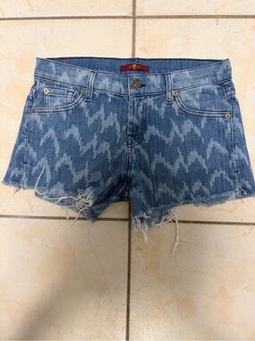 7 For All Mankind Light Blue Patterned Frayed Denim Shorts